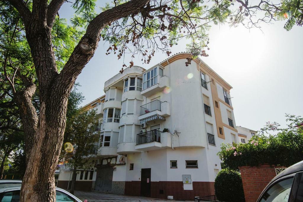 Bella Vista Luxury Apartment ตอร์เรโมลิโนส ภายนอก รูปภาพ